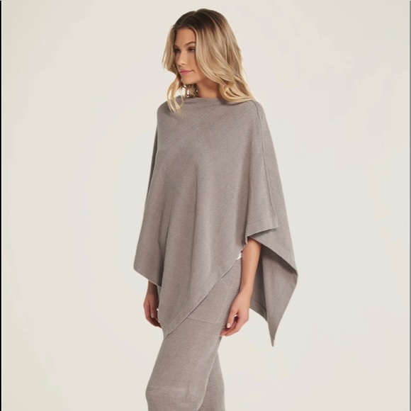 Barefoot Dreams Sweaters - Barefoot Dreams CozyChic Lite Ruana